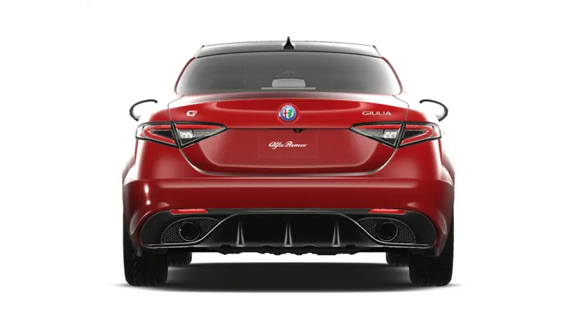 Alfa Romeo Giulia - Back