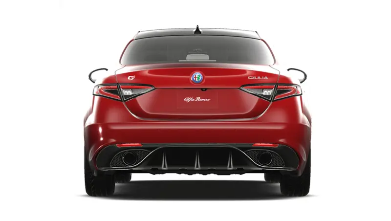 Alfa Romeo Giulia - Back