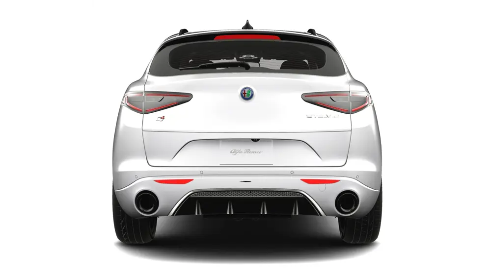 2025 Alfa Romeo Stelvio — Back