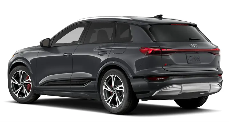 Audi SQ6 e-tron - BackLeft