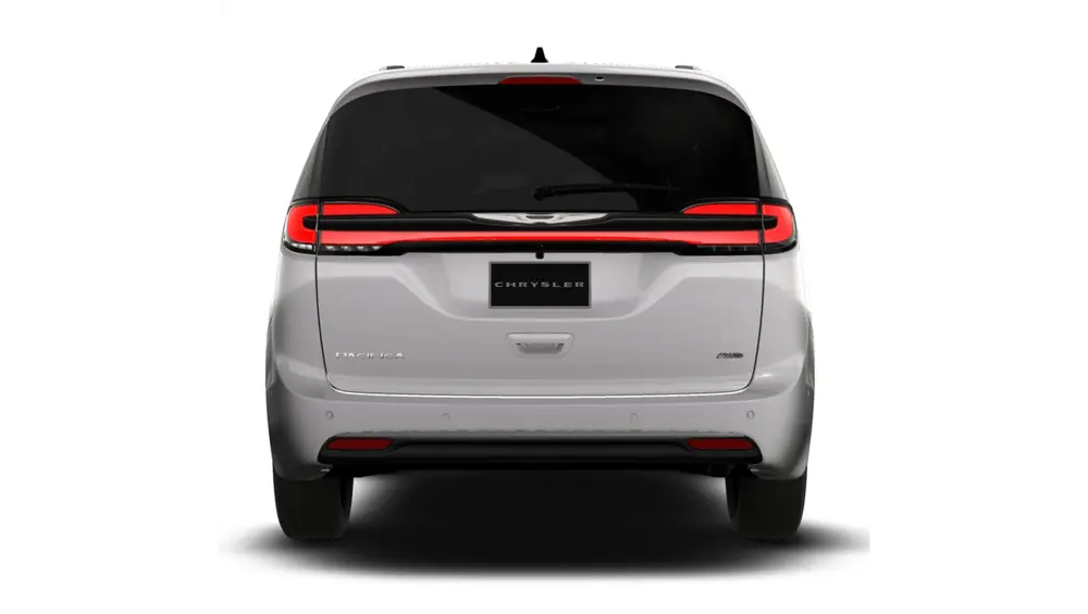 2026 Chrysler Pacifica — Back