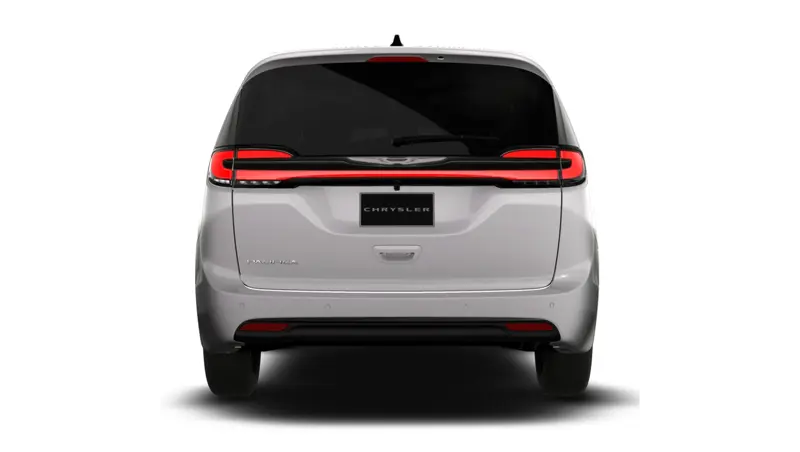 Chrysler Pacifica - Back