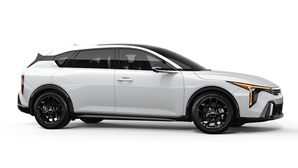 2026 Kia K4 Hatchback — Back