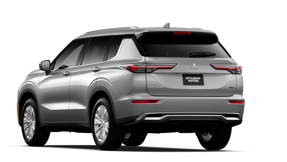 2026 Mitsubishi Outlander — BackLeft