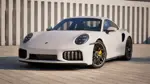 Porsche 911 Turbo - FrontLeft thumbnail