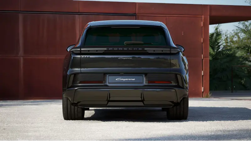 Porsche Cayenne Electric - Back
