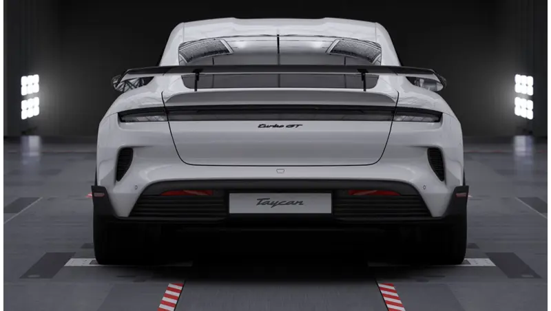 Porsche Taycan - Back