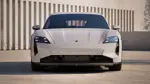 Porsche Taycan Cross Turismo - Front thumbnail