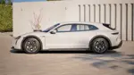 Porsche Taycan Cross Turismo - Left thumbnail