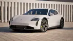 Porsche Taycan Cross Turismo - FrontLeft thumbnail