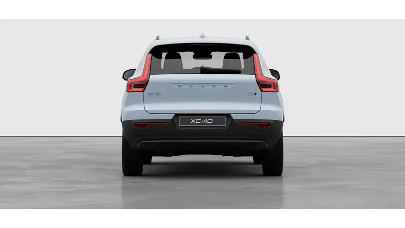 Volvo XC40 - Back