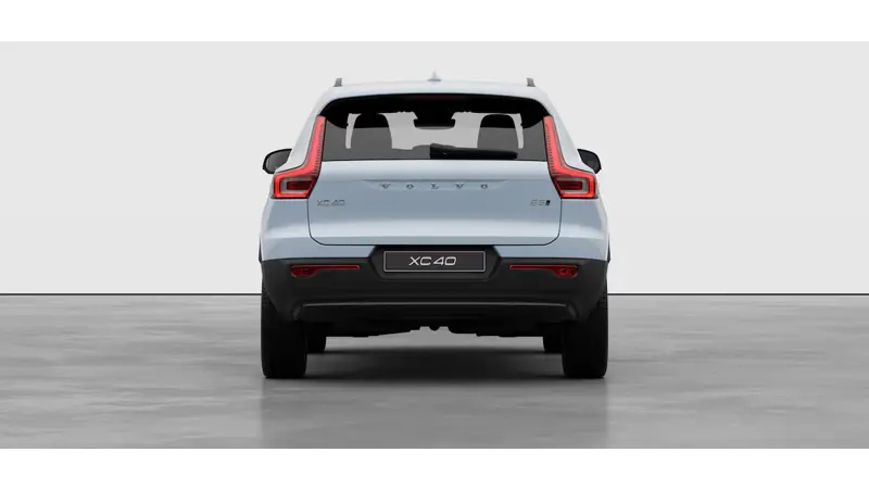 Volvo XC40 - Back